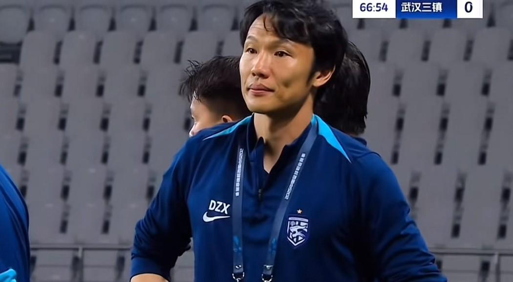 开云官网-邓卓翔:球队解散对区域足球发展伤害很大,要致力于长远发展