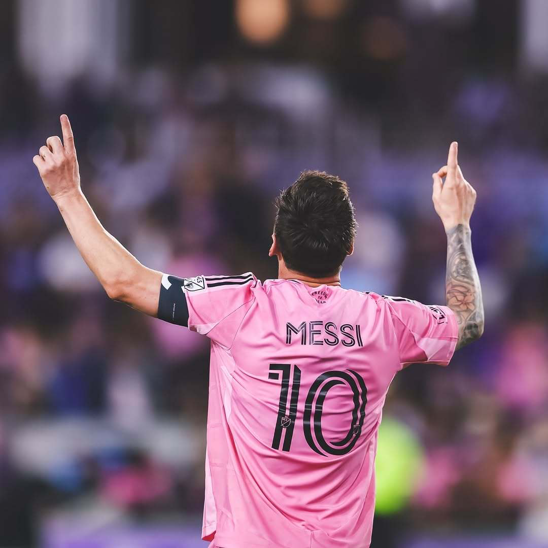 马斯切拉诺：梅西是历史第一人！但也需要看到队友反馈！